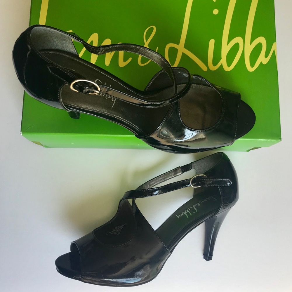 SAM & LIBBY - strappy black heels